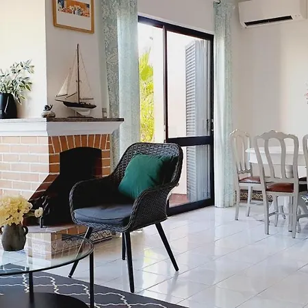Charmosa V2 Junto A E A Marina De Vilamoura Villa